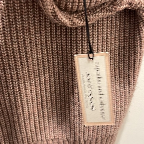 Cupcakes & Cashmere Crew Neck Sweater Brown Size small - Picture 4 of 12